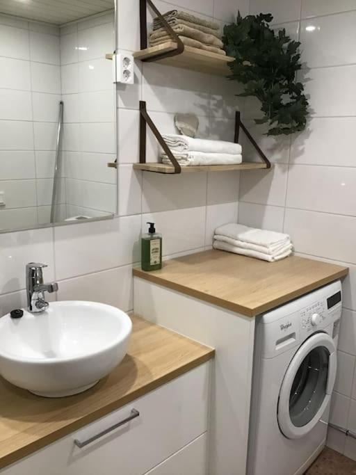 Lovely Apartment In The Heart Of 난탈리 외부 사진